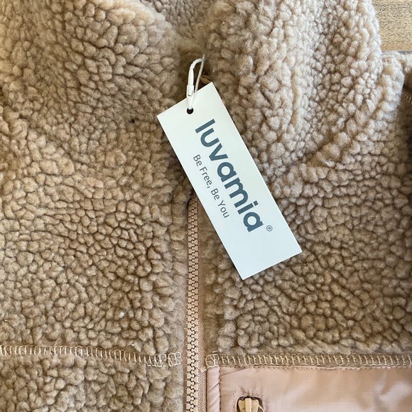 Brand new women’s fleece zip jacket - Picture 2 of 5